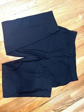 lululemon athletica Men's Black Flat-Front Performance Shorts